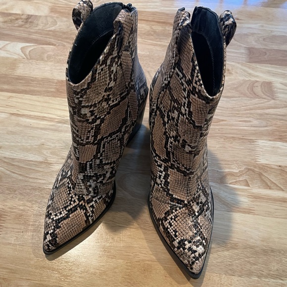 Camel Snake Mid-Calf Booties - Picture 7 of 11